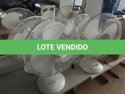 LOTE 259 - 07 VENTILADORES MARCA MYRALUX DIVERSOS. (NO ESTADO) ATENÇÃO! FAZER A VISITAÇÃO ANTES DE ARREMATAR, NÃO SABEMOS SE FUNCIONA, LEILÃO NÃO TEM GARANTIA E NEM DEVOLUÇÃO, SUJEITO A POSSÍVEIS AVARIAS VISÍVEIS/OCULTAS E/OU AUSÊNCIA DE COMPONENTES.