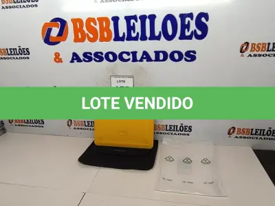 LOTE 175 - 01 TABLET SEM FONTE COM CASE MARCA POSITIVO. (NO ESTADO) ATENÇÃO! FAZER A VISITAÇÃO ANTES DE ARREMATAR, NÃO SABEMOS SE FUNCIONA, LEILÃO NÃO TEM GARANTIA E NEM DEVOLUÇÃO, SUJEITO A POSSÍVEIS AVARIAS VISÍVEIS/OCULTAS E/OU AUSÊNCIA DE COMPONENTES.