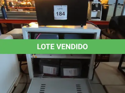LOTE 184 - 01 NOBREAK SONOIDAL MARCA LACERDA. (NO ESTADO) ATENÇÃO! FAZER A VISITAÇÃO ANTES DE ARREMATAR, NÃO SABEMOS SE FUNCIONA, LEILÃO NÃO TEM GARANTIA E NEM DEVOLUÇÃO, SUJEITO A POSSÍVEIS AVARIAS VISÍVEIS/OCULTAS E/OU AUSÊNCIA DE COMPONENTES.
