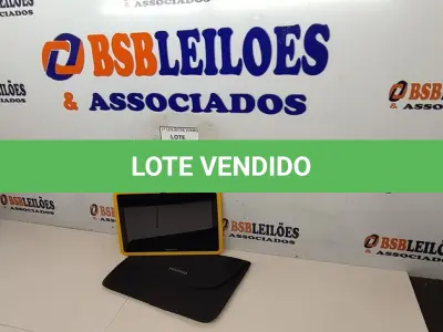 LOTE 105 - 01 TABLET SEM FONTE COM CASE MARCA POSITIVO. (NO ESTADO) ATENÇÃO! FAZER A VISITAÇÃO ANTES DE ARREMATAR, NÃO SABEMOS SE FUNCIONA, LEILÃO NÃO TEM GARANTIA E NEM DEVOLUÇÃO, SUJEITO A POSSÍVEIS AVARIAS VISÍVEIS/OCULTAS E/OU AUSÊNCIA DE COMPONENTES.