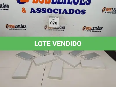 LOTE 078 - 05 BATERIAS METÁLICAS. (NO ESTADO) ATENÇÃO! FAZER A VISITAÇÃO ANTES DE ARREMATAR, NÃO SABEMOS SE FUNCIONA, LEILÃO NÃO TEM GARANTIA E NEM DEVOLUÇÃO, SUJEITO A POSSÍVEIS AVARIAS VISÍVEIS/OCULTAS E/OU AUSÊNCIA DE COMPONENTES.