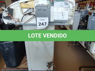 LOTE 247 - 01 CONDENSADORA DE AR 18000 BTU E 01 EVAPORADORA COM AVARIAS MARCA CARRIER. (NO ESTADO) ATENÇÃO! FAZER A VISITAÇÃO ANTES DE ARREMATAR, NÃO SABEMOS SE FUNCIONA, LEILÃO NÃO TEM GARANTIA E NEM DEVOLUÇÃO, SUJEITO A POSSÍVEIS AVARIAS VISÍVEIS/OCULTAS E/OU AUSÊNCIA DE COMPONENTES.