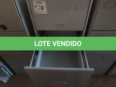 LOTE 170 - 01 ARQUIVO DE AÇO 04 GAVETAS. (NO ESTADO) ATENÇÃO! FAZER A VISITAÇÃO ANTES DE ARREMATAR, NÃO SABEMOS SE FUNCIONA, LEILÃO NÃO TEM GARANTIA E NEM DEVOLUÇÃO, SUJEITO A POSSÍVEIS AVARIAS VISÍVEIS/OCULTAS E/OU AUSÊNCIA DE COMPONENTES.