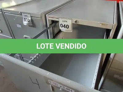 LOTE 040 - 01 ARQUIVO DE AÇO 04 GAVETAS. (NO ESTADO) ATENÇÃO! FAZER A VISITAÇÃO ANTES DE ARREMATAR, NÃO SABEMOS SE FUNCIONA, LEILÃO NÃO TEM GARANTIA E NEM DEVOLUÇÃO, SUJEITO A POSSÍVEIS AVARIAS VISÍVEIS/OCULTAS E/OU AUSÊNCIA DE COMPONENTES.