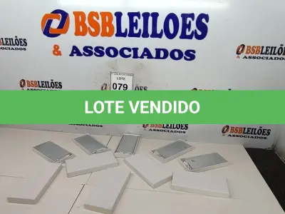 LOTE 079 - 05 BATERIAS METÁLICAS. (NO ESTADO) ATENÇÃO! FAZER A VISITAÇÃO ANTES DE ARREMATAR, NÃO SABEMOS SE FUNCIONA, LEILÃO NÃO TEM GARANTIA E NEM DEVOLUÇÃO, SUJEITO A POSSÍVEIS AVARIAS VISÍVEIS/OCULTAS E/OU AUSÊNCIA DE COMPONENTES.