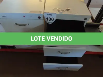 LOTE 106 - 02 GAVETEIROS COM 03 GAVETAS CADA. (NO ESTADO) ATENÇÃO! FAZER A VISITAÇÃO ANTES DE ARREMATAR, NÃO SABEMOS SE FUNCIONA, LEILÃO NÃO TEM GARANTIA E NEM DEVOLUÇÃO, SUJEITO A POSSÍVEIS AVARIAS VISÍVEIS/OCULTAS E/OU AUSÊNCIA DE COMPONENTES.