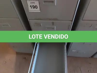 LOTE 190 - 01 ARQUIVO DE AÇO 04 GAVETAS. (NO ESTADO) ATENÇÃO! FAZER A VISITAÇÃO ANTES DE ARREMATAR, NÃO SABEMOS SE FUNCIONA, LEILÃO NÃO TEM GARANTIA E NEM DEVOLUÇÃO, SUJEITO A POSSÍVEIS AVARIAS VISÍVEIS/OCULTAS E/OU AUSÊNCIA DE COMPONENTES.