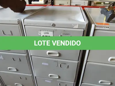 LOTE 070 - 01 ARQUIVO DE AÇO 04 GAVETAS. (NO ESTADO) ATENÇÃO! FAZER A VISITAÇÃO ANTES DE ARREMATAR, NÃO SABEMOS SE FUNCIONA, LEILÃO NÃO TEM GARANTIA E NEM DEVOLUÇÃO, SUJEITO A POSSÍVEIS AVARIAS VISÍVEIS/OCULTAS E/OU AUSÊNCIA DE COMPONENTES.