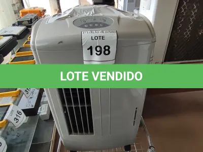 LOTE 198 - 01 CLIMATIZADOR DE AR PORTÁTIL MARCA KOMECO. (NO ESTADO) ATENÇÃO! FAZER A VISITAÇÃO ANTES DE ARREMATAR, NÃO SABEMOS SE FUNCIONA, LEILÃO NÃO TEM GARANTIA E NEM DEVOLUÇÃO, SUJEITO A POSSÍVEIS AVARIAS VISÍVEIS/OCULTAS E/OU AUSÊNCIA DE COMPONENTES.