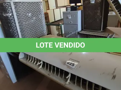 LOTE 225 - 01 AR CONDICIONADO SPRINGER MARCA CARRIER. (NO ESTADO) ATENÇÃO! FAZER A VISITAÇÃO ANTES DE ARREMATAR, NÃO SABEMOS SE FUNCIONA, LEILÃO NÃO TEM GARANTIA E NEM DEVOLUÇÃO, SUJEITO A POSSÍVEIS AVARIAS VISÍVEIS/OCULTAS E/OU AUSÊNCIA DE COMPONENTES.