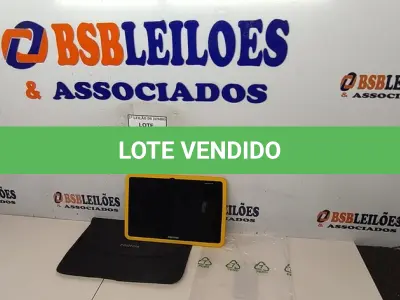 LOTE 025 - 01 TABLET SEM FONTE COM CASE MARCA POSITIVO. ATENÇÃO! FAZER A VISITAÇÃO ANTES DE ARREMATAR, NÃO SABEMOS SE FUNCIONA, LEILÃO NÃO TEM GARANTIA E NEM DEVOLUÇÃO, SUJEITO A POSSÍVEIS AVARIAS VISÍVEIS/OCULTAS E/OU AUSÊNCIA DE COMPONENTES.