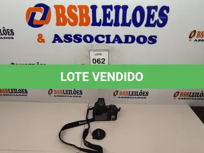 LOTE 062 - 01 MÁQUINA FOTOGRÁFICA MAX Z990 FULL HD MARCA KODAK. (NO ESTADO) ATENÇÃO! FAZER A VISITAÇÃO ANTES DE ARREMATAR, NÃO SABEMOS SE FUNCIONA, LEILÃO NÃO TEM GARANTIA E NEM DEVOLUÇÃO, SUJEITO A POSSÍVEIS AVARIAS VISÍVEIS/OCULTAS E/OU AUSÊNCIA DE COMPONENTES.