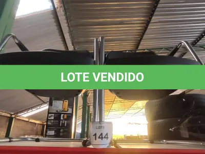 LOTE 144 - 02 CADEIRAS PARA ESCRITÓRIO PÉS FIXOS. (NO ESTADO) ATENÇÃO! FAZER A VISITAÇÃO ANTES DE ARREMATAR, NÃO SABEMOS SE FUNCIONA, LEILÃO NÃO TEM GARANTIA E NEM DEVOLUÇÃO, SUJEITO A POSSÍVEIS AVARIAS VISÍVEIS/OCULTAS E/OU AUSÊNCIA DE COMPONENTES.