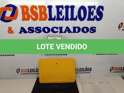 LOTE 125 - 01 TABLET SEM FONTE COM CASE MARCA POSITIVO. (NO ESTADO) ATENÇÃO! FAZER A VISITAÇÃO ANTES DE ARREMATAR, NÃO SABEMOS SE FUNCIONA, LEILÃO NÃO TEM GARANTIA E NEM DEVOLUÇÃO, SUJEITO A POSSÍVEIS AVARIAS VISÍVEIS/OCULTAS E/OU AUSÊNCIA DE COMPONENTES.
