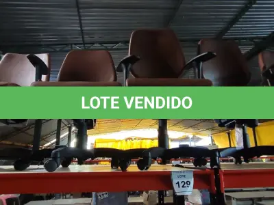 LOTE 129 - 05 CADEIRAS DE ESCRITÓRIO. (NO ESTADO) ATENÇÃO! FAZER A VISITAÇÃO ANTES DE ARREMATAR, NÃO SABEMOS SE FUNCIONA, LEILÃO NÃO TEM GARANTIA E NEM DEVOLUÇÃO, SUJEITO A POSSÍVEIS AVARIAS VISÍVEIS/OCULTAS E/OU AUSÊNCIA DE COMPONENTES.