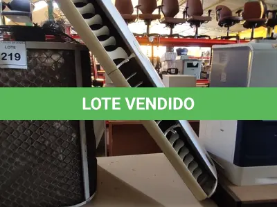 LOTE 219 - 01 CONDENSADORA 58000 BTU E 01 EVAPORADORA MARCA CARRIER. (NO ESTADO) ATENÇÃO! FAZER A VISITAÇÃO ANTES DE ARREMATAR, NÃO SABEMOS SE FUNCIONA, LEILÃO NÃO TEM GARANTIA E NEM DEVOLUÇÃO, SUJEITO A POSSÍVEIS AVARIAS VISÍVEIS/OCULTAS E/OU AUSÊNCIA DE COMPONENTES.