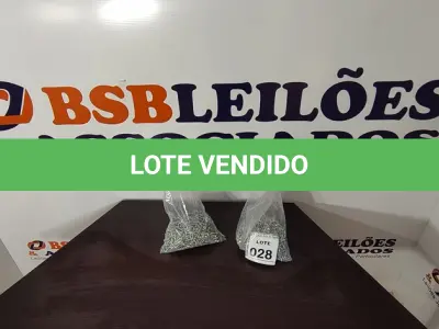 LOTE 028 - 01 LOTE COM GRANDE QUANTIDADE DE PARAFUSOS. (NO ESTADO) ATENÇÃO! FAZER A VISITAÇÃO ANTES DE ARREMATAR, NÃO SABEMOS SE FUNCIONA, LEILÃO NÃO TEM GARANTIA E NEM DEVOLUÇÃO, SUJEITO A POSSÍVEIS AVARIAS VISÍVEIS/OCULTAS E/OU AUSÊNCIA DE COMPONENTES.