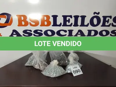 LOTE 090 - 01 LOTE COM GRANDE QUANTIDADE DE PARAFUSOS E ARRUELA. (NO ESTADO) ATENÇÃO! FAZER A VISITAÇÃO ANTES DE ARREMATAR, NÃO SABEMOS SE FUNCIONA, LEILÃO NÃO TEM GARANTIA E NEM DEVOLUÇÃO, SUJEITO A POSSÍVEIS AVARIAS VISÍVEIS/OCULTAS E/OU AUSÊNCIA DE COMPONENTES.
