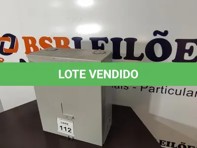 LOTE 112 - 01 QUADRO DE DISTRIBUIÇÃO E 01 CAIXA DE QUADRO ELÉTRICO (NO ESTADO) ATENÇÃO! FAZER A VISITAÇÃO ANTES DE ARREMATAR, NÃO SABEMOS SE FUNCIONA, LEILÃO NÃO TEM GARANTIA E NEM DEVOLUÇÃO, SUJEITO A POSSÍVEIS AVARIAS VISÍVEIS/OCULTAS E/OU AUSÊNCIA DE COMPONENTES.