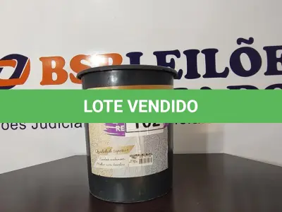 LOTE 102 - 01 LATA DE REVESTIMENTO ACRÍLICO 25L NA COR BRANCO NEVE. (NO ESTADO) ATENÇÃO! FAZER A VISITAÇÃO ANTES DE ARREMATAR, NÃO SABEMOS SE FUNCIONA, LEILÃO NÃO TEM GARANTIA E NEM DEVOLUÇÃO, SUJEITO A POSSÍVEIS AVARIAS VISÍVEIS/OCULTAS E/OU AUSÊNCIA DE COMPONENTES.
