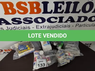 LOTE 133 - 01 LOTE COM BRINQUEDOS E PRODUTOS PARTA ANIMAIS DOMÉSTICOS. (NO ESTADO) ATENÇÃO! FAZER A VISITAÇÃO ANTES DE ARREMATAR, NÃO SABEMOS SE FUNCIONA, LEILÃO NÃO TEM GARANTIA E NEM DEVOLUÇÃO, SUJEITO A POSSÍVEIS AVARIAS VISÍVEIS/OCULTAS E/OU AUSÊNCIA DE COMPONENTES.
