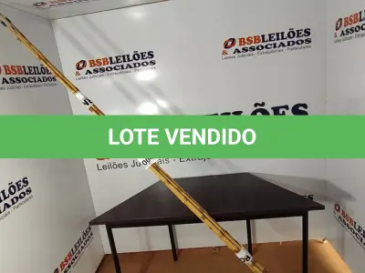 LOTE 004 - 05 VARAS DE BAMBU. (NO ESTADO) ATENÇÃO! FAZER A VISITAÇÃO ANTES DE ARREMATAR, NÃO SABEMOS SE FUNCIONA, LEILÃO NÃO TEM GARANTIA E NEM DEVOLUÇÃO, SUJEITO A POSSÍVEIS AVARIAS VISÍVEIS/OCULTAS E/OU AUSÊNCIA DE COMPONENTES.