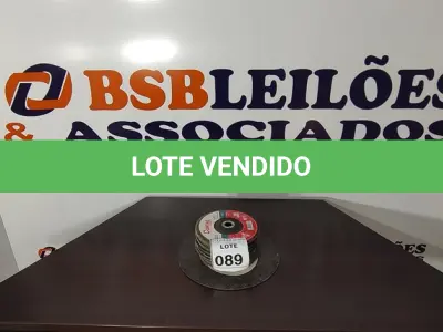 LOTE 089 - 11 DISCO DE DESBASTAR E 01 DISCO DE CORTE. (NO ESTADO) ATENÇÃO! FAZER A VISITAÇÃO ANTES DE ARREMATAR, NÃO SABEMOS SE FUNCIONA, LEILÃO NÃO TEM GARANTIA E NEM DEVOLUÇÃO, SUJEITO A POSSÍVEIS AVARIAS VISÍVEIS/OCULTAS E/OU AUSÊNCIA DE COMPONENTES.