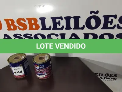 LOTE 144 - 02 LATAS DE TINTA MARCA CORAL PARA ESMALTE SINTÉTICO, MADEIRA E METAL, NA COR AUTO BRILHO COM 3,2L CADA. (NO ESTADO) ATENÇÃO! FAZER A VISITAÇÃO ANTES DE ARREMATAR, NÃO SABEMOS SE FUNCIONA, LEILÃO NÃO TEM GARANTIA E NEM DEVOLUÇÃO, SUJEITO A POSSÍVEIS AVARIAS VISÍVEIS/OCULTAS E/OU AUSÊNCIA DE COMPONENTES.