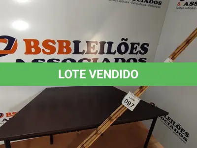 LOTE 097 - 05 VARAS DE BAMBU. (NO ESTADO) ATENÇÃO! FAZER A VISITAÇÃO ANTES DE ARREMATAR, NÃO SABEMOS SE FUNCIONA, LEILÃO NÃO TEM GARANTIA E NEM DEVOLUÇÃO, SUJEITO A POSSÍVEIS AVARIAS VISÍVEIS/OCULTAS E/OU AUSÊNCIA DE COMPONENTES.
