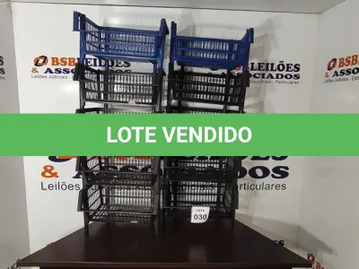 LOTE 030 - 10 CESTAS ORGANIZADORAS EM. (NO ESTADO) ATENÇÃO! FAZER A VISITAÇÃO ANTES DE ARREMATAR, NÃO SABEMOS SE FUNCIONA, LEILÃO NÃO TEM GARANTIA E NEM DEVOLUÇÃO, SUJEITO A POSSÍVEIS AVARIAS VISÍVEIS/OCULTAS E/OU AUSÊNCIA DE COMPONENTES.