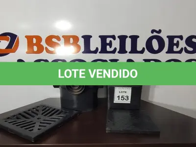 LOTE 153 - 01 CAIXA PLUVIAL E 01 TAMPA DE ESGOTO. (NO ESTADO) ATENÇÃO! FAZER A VISITAÇÃO ANTES DE ARREMATAR, NÃO SABEMOS SE FUNCIONA, LEILÃO NÃO TEM GARANTIA E NEM DEVOLUÇÃO, SUJEITO A POSSÍVEIS AVARIAS VISÍVEIS/OCULTAS E/OU AUSÊNCIA DE COMPONENTES.