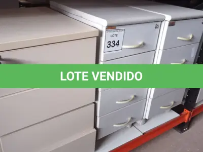 LOTE 334 - 03 GAVETEIROS COM 04 GAVETAS CADA. (NO ESTADO) ATENÇÃO! FAZER A VISITAÇÃO ANTES DE ARREMATAR, NÃO SABEMOS SE FUNCIONA. LEILÃO NÃO TEM GARANTIA E NEM DEVOLUÇÃO, SUJEITO A POSSÍVEIS AVARIAS VISÍVEIS/OCULTAS E/OU AUSÊNCIA DE COMPONENTES.