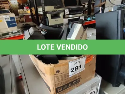 LOTE 281 - 01 LOTE COM VÁRIAS CÂMERAS DE SEGURANÇA MARCA E MODELOS DIVERSOS. (NO ESTADO) ATENÇÃO! FAZER A VISITAÇÃO ANTES DE ARREMATAR, NÃO SABEMOS SE FUNCIONA, LEILÃO NÃO TEM GARANTIA E NEM DEVOLUÇÃO, SUJEITO A POSSÍVEIS AVARIAS VISÍVEIS/OCULTAS E/OU AUSÊNCIA DE COMPONENTES.