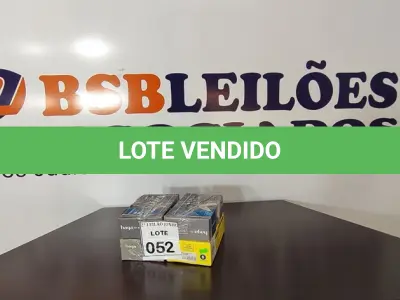 LOTE 052 - 04 FECHADURAS DE PORTA MODELOS DIVERSOS. (NO ESTADO) ATENÇÃO! FAZER A VISITAÇÃO ANTES DE ARREMATAR, NÃO SABEMOS SE FUNCIONA, LEILÃO NÃO TEM GARANTIA E NEM DEVOLUÇÃO, SUJEITO A POSSÍVEIS AVARIAS VISÍVEIS/OCULTAS E/OU AUSÊNCIA DE COMPONENTES.