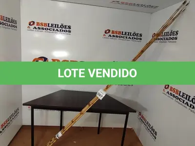 LOTE 097 - 05 VARAS DE BAMBU. (NO ESTADO) ATENÇÃO! FAZER A VISITAÇÃO ANTES DE ARREMATAR, NÃO SABEMOS SE FUNCIONA, LEILÃO NÃO TEM GARANTIA E NEM DEVOLUÇÃO, SUJEITO A POSSÍVEIS AVARIAS VISÍVEIS/OCULTAS E/OU AUSÊNCIA DE COMPONENTES.