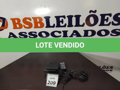 LOTE 209 - 05 FONTES PARA NOTEBOOKS VOLTAGENS DIVERSAS. (NO ESTADO) ATENÇÃO! FAZER A VISITAÇÃO ANTES DE ARREMATAR, NÃO SABEMOS SE FUNCIONA, LEILÃO NÃO TEM GARANTIA E NEM DEVOLUÇÃO, SUJEITO A POSSÍVEIS AVARIAS VISÍVEIS/OCULTAS E/OU AUSÊNCIA DE COMPONENTES.