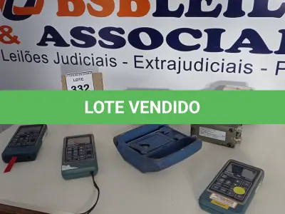 LOTE 332 - 03 ANEMÔMETROS AV6, 01 MEDIDOR DE OXIGÊNIO, 01 AGITADOR MAGNÉTICO E 01 MEDIDOR DE EQUIPAMENTOS DE AR CONDICIONADO. (NO ESTADO) ATENÇÃO! FAZER A VISITAÇÃO ANTES DE ARREMATAR, NÃO SABEMOS SE FUNCIONA. LEILÃO NÃO TEM GARANTIA E NEM DEVOLUÇÃO, SUJEITO A POSSÍVEIS AVARIAS VISÍVEIS/OCULTAS E/OU AUSÊNCIA DE COMPONENTES.