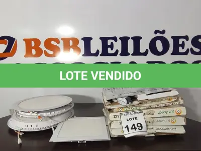 LOTE 149 - 01 LOTE COM VÁRIOS PAINÉIS DE LED TAMANHOS DIVERSOS. (NO ESTADO) ATENÇÃO! FAZER A VISITAÇÃO ANTES DE ARREMATAR, NÃO SABEMOS SE FUNCIONA, LEILÃO NÃO TEM GARANTIA E NEM DEVOLUÇÃO, SUJEITO A POSSÍVEIS AVARIAS VISÍVEIS/OCULTAS E/OU AUSÊNCIA DE COMPONENTES.
