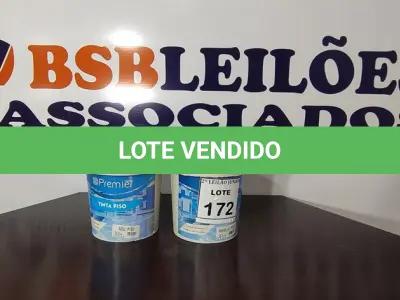 LOTE 172 - 02 GALÕES DE TINTA PISO COM 3,6L CADA NAS CORES AZUL E VERMELHO PISO MARCA PREMIER. (NO ESTADO) ATENÇÃO! FAZER A VISITAÇÃO ANTES DE ARREMATAR, NÃO SABEMOS SE FUNCIONA, LEILÃO NÃO TEM GARANTIA E NEM DEVOLUÇÃO, SUJEITO A POSSÍVEIS AVARIAS VISÍVEIS/OCULTAS E/OU AUSÊNCIA DE COMPONENTES.