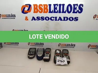 LOTE 290 - 02 APARELHOS DE MEDIÇÃO DE AR CONDICIONADO MODELO TESTO 435 01 MONÔMETRO DIGITAL VT 200 KIMO E 01 CALIBRADOR MULTIFUNCIONAL DRUCK DPI 880. (NO ESTADO) ATENÇÃO! FAZER A VISITAÇÃO ANTES DE ARREMATAR, NÃO SABEMOS SE FUNCIONA, LEILÃO NÃO TEM GARANTIA E NEM DEVOLUÇÃO, SUJEITO A POSSÍVEIS AVARIAS VISÍVEIS/OCULTAS E/OU AUSÊNCIA DE COMPONENTES.