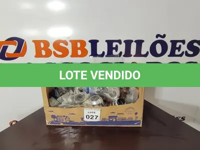 LOTE 027 - 01 LOTE COM VÁRIOS ACESSÓRIOS PARA MOVEIS DIVERSOS. (NO ESTADO) ATENÇÃO! FAZER A VISITAÇÃO ANTES DE ARREMATAR, NÃO SABEMOS SE FUNCIONA, LEILÃO NÃO TEM GARANTIA E NEM DEVOLUÇÃO, SUJEITO A POSSÍVEIS AVARIAS VISÍVEIS/OCULTAS E/OU AUSÊNCIA DE COMPONENTES.