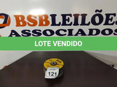 LOTE 121 - 07 DISCOS DE DESBASTAR E 03 DISCOS DE CORTE. (NO ESTADO) ATENÇÃO! FAZER A VISITAÇÃO ANTES DE ARREMATAR, NÃO SABEMOS SE FUNCIONA, LEILÃO NÃO TEM GARANTIA E NEM DEVOLUÇÃO, SUJEITO A POSSÍVEIS AVARIAS VISÍVEIS/OCULTAS E/OU AUSÊNCIA DE COMPONENTES 