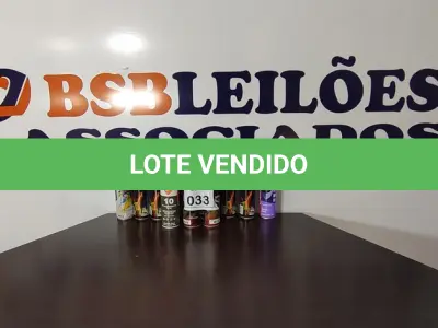 LOTE 033 - 12 TINTAS SPRAY DE CORES DIVERSAS. (NO ESTADO) ATENÇÃO! FAZER A VISITAÇÃO ANTES DE ARREMATAR, NÃO SABEMOS SE FUNCIONA, LEILÃO NÃO TEM GARANTIA E NEM DEVOLUÇÃO, SUJEITO A POSSÍVEIS AVARIAS VISÍVEIS/OCULTAS E/OU AUSÊNCIA DE COMPONENTES.