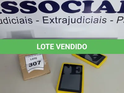 LOTE 307 - 02 TABLETS MARCA CCE. (NO ESTADO) ATENÇÃO! FAZER A VISITAÇÃO ANTES DE ARREMATAR, NÃO SABEMOS SE FUNCIONA, LEILÃO NÃO TEM GARANTIA E NEM DEVOLUÇÃO, SUJEITO A POSSÍVEIS AVARIAS VISÍVEIS/OCULTAS E/OU AUSÊNCIA DE COMPONENTES.