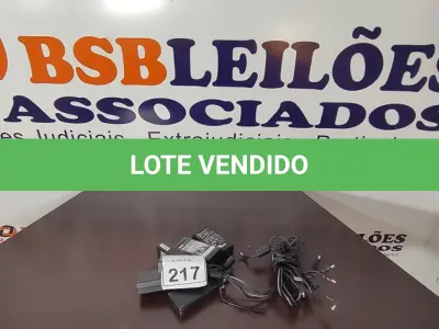 LOTE 217 - 05 FONTES PARA NOTEBOOKS VOLTAGENS DIVERSAS. (NO ESTADO) ATENÇÃO! FAZER A VISITAÇÃO ANTES DE ARREMATAR, NÃO SABEMOS SE FUNCIONA, LEILÃO NÃO TEM GARANTIA E NEM DEVOLUÇÃO, SUJEITO A POSSÍVEIS AVARIAS VISÍVEIS/OCULTAS E/OU AUSÊNCIA DE COMPONENTES.