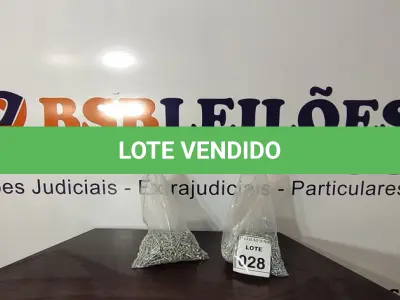 LOTE 028 - 01 LOTE COM GRANDE QUANTIDADE DE PARAFUSOS. (NO ESTADO) ATENÇÃO! FAZER A VISITAÇÃO ANTES DE ARREMATAR, NÃO SABEMOS SE FUNCIONA, LEILÃO NÃO TEM GARANTIA E NEM DEVOLUÇÃO, SUJEITO A POSSÍVEIS AVARIAS VISÍVEIS/OCULTAS E/OU AUSÊNCIA DE COMPONENTES.