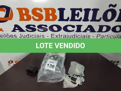 LOTE 136 - 01 LOTE COM VÁRIOS GANCHOS PARA REDE. (NO ESTADO) ATENÇÃO! FAZER A VISITAÇÃO ANTES DE ARREMATAR, NÃO SABEMOS SE FUNCIONA, LEILÃO NÃO TEM GARANTIA E NEM DEVOLUÇÃO, SUJEITO A POSSÍVEIS AVARIAS VISÍVEIS/OCULTAS E/OU AUSÊNCIA DE COMPONENTES.