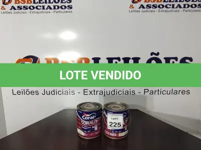 LOTE 225 - 02 LATAS DE TINTA MARCA CORAL ESMALTE SINTÉTICO, PARA MADEIRA E METAL, NAS CORES ACETINADO E BRILHANTE COM 3,2L CADA. (NO ESTADO) ATENÇÃO! FAZER A VISITAÇÃO ANTES DE ARREMATAR, NÃO SABEMOS SE FUNCIONA, LEILÃO NÃO TEM GARANTIA E NEM DEVOLUÇÃO, SUJEITO A POSSÍVEIS AVARIAS VISÍVEIS/OCULTAS E/OU AUSÊNCIA DE COMPONENTES.