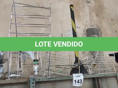 LOTE 143 - 01 LOTE COM SUPORTES DIVERSOS. (NO ESTADO) ATENÇÃO! FAZER A VISITAÇÃO ANTES DE ARREMATAR, NÃO SABEMOS SE FUNCIONA, LEILÃO NÃO TEM GARANTIA E NEM DEVOLUÇÃO, SUJEITO A POSSÍVEIS AVARIAS VISÍVEIS/OCULTAS E/OU AUSÊNCIA DE COMPONENTES.