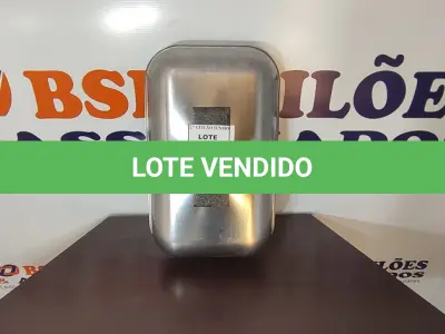 LOTE 197 - 01 CUBA AÇO INOX. (NO ESTADO) ATENÇÃO! FAZER A VISITAÇÃO ANTES DE ARREMATAR, NÃO SABEMOS SE FUNCIONA, LEILÃO NÃO TEM GARANTIA E NEM DEVOLUÇÃO, SUJEITO A POSSÍVEIS AVARIAS VISÍVEIS/OCULTAS E/OU AUSÊNCIA DE COMPONENTES.